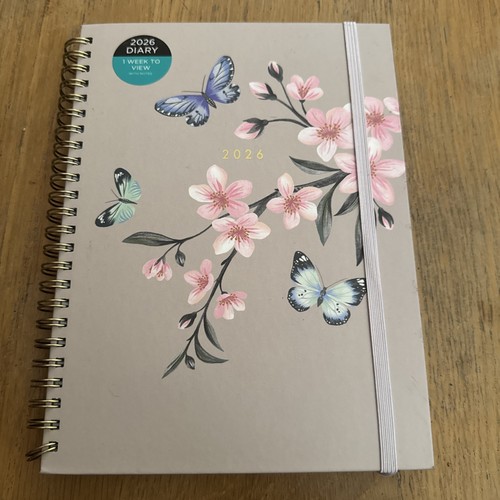 2026 whsmith diary - whsmith, week